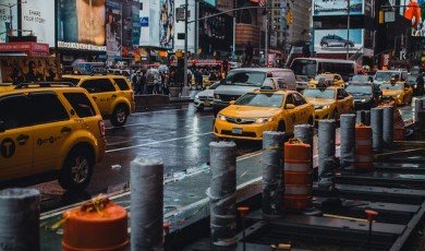 Seamless Travel: Ordering Taxis in Foreign Countries with Translation Tools